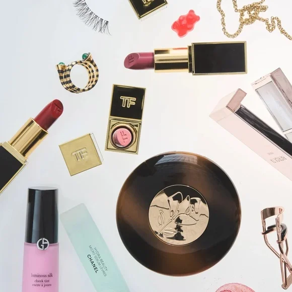 UNLISTED INVENTORY ๐๐ - Picture 1 of 1